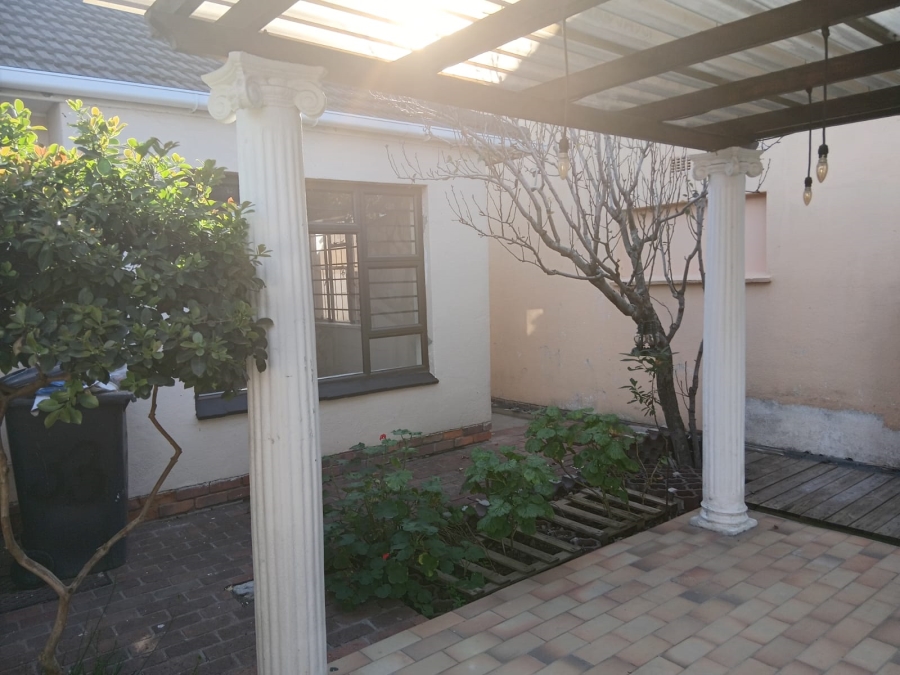 To Let 3 Bedroom Property for Rent in Heathfield Western Cape